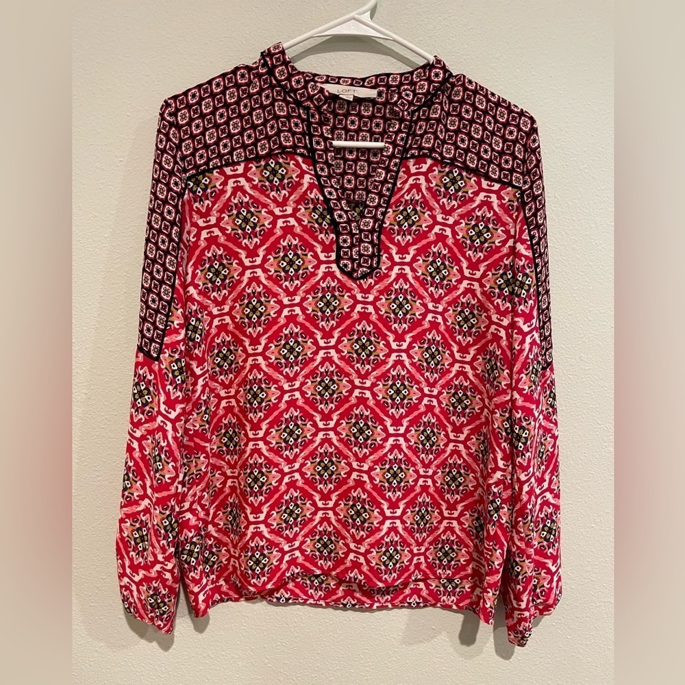 Women’s blouse by Loft.  Black and Red geometrical design. Size XS